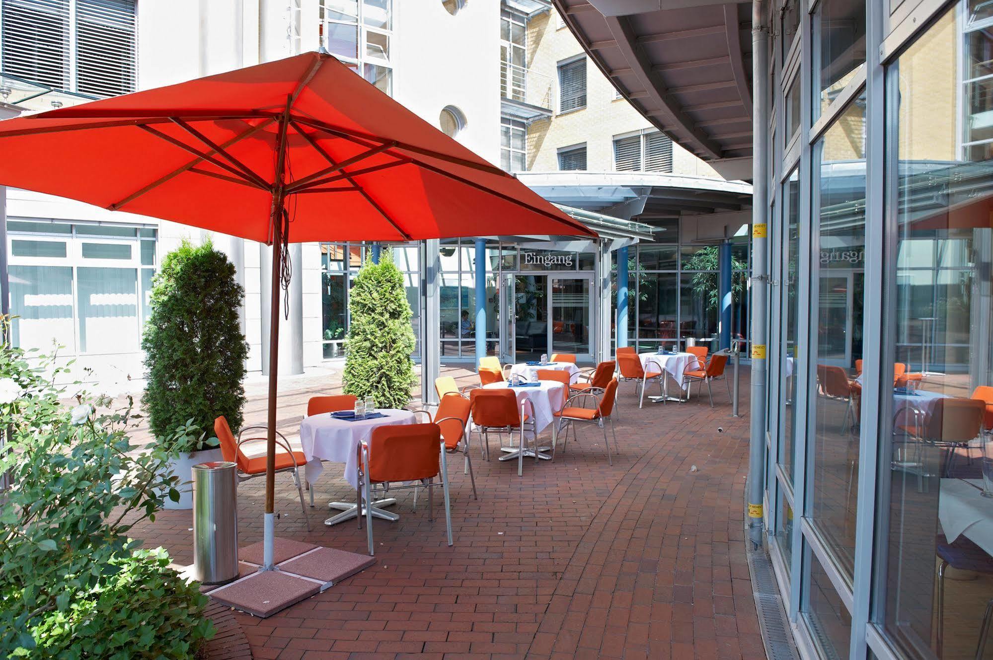 Commundo Tagungshotel Leipzig Exterior foto
